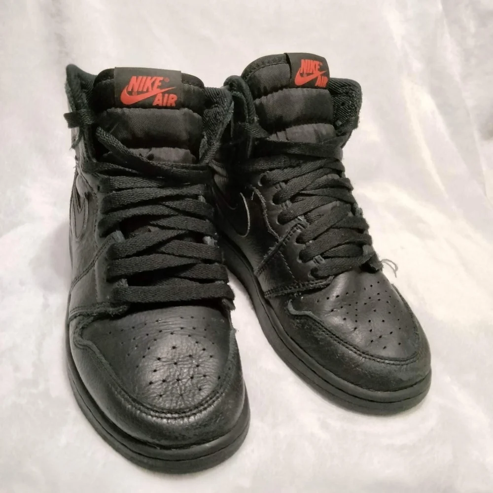 vtg nike air Jordan1 Retro children's sports shoes size 4 High Triple Black 2017